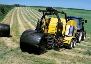 राउंड बेलर New Holland BR6090 Combi