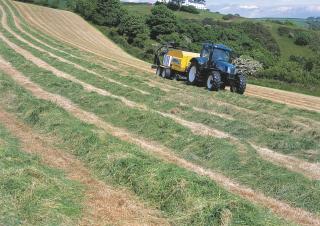 राउंड बेलर New Holland BR6090