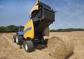 राउंड बेलर New Holland Roll Belt 150 Super Feed