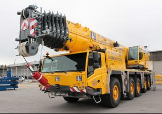 ऑल-टेरेन क्रेन Tadano ATF 220G-5 