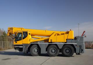 ऑल-टेरेन क्रेन Liebherr LTC 1050-3.1 