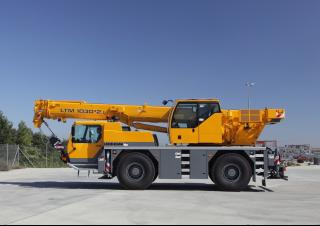 ऑल-टेरेन क्रेन Liebherr LTM 1030-2.1 