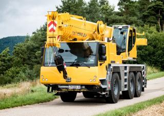 ऑल-टेरेन क्रेन Liebherr LTM 1055-3.2 