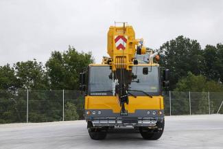 ऑल-टेरेन क्रेन Liebherr LTM 1055-3.2 