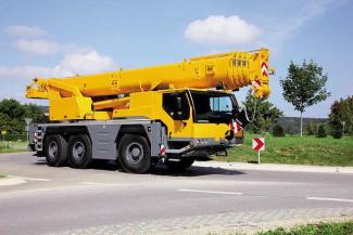 ऑल-टेरेन क्रेन Liebherr LTM 1055-3.2 