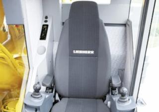 ऑल-टेरेन क्रेन Liebherr LTM 1070-4.2 