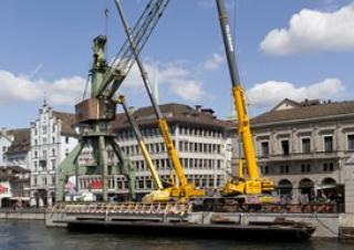 ऑल-टेरेन क्रेन Liebherr LTM 1070-4.2 