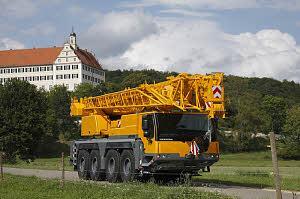 ऑल-टेरेन क्रेन Liebherr LTM 1070-4.2 