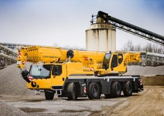 ऑल-टेरेन क्रेन Liebherr LTM 1090-4.2 