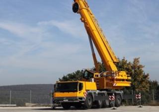 ऑल-टेरेन क्रेन Liebherr LTM 1095-5.1 