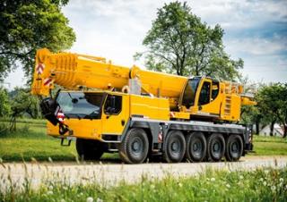 ऑल-टेरेन क्रेन Liebherr LTM 1100-5.2 