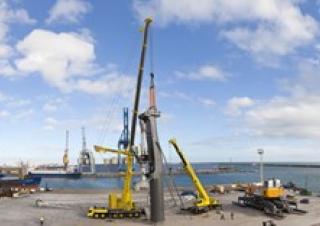 ऑल-टेरेन क्रेन Liebherr LTM 1350-6.1 