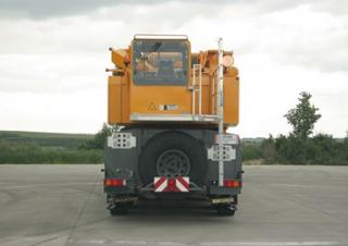 ऑल-टेरेन क्रेन Liebherr LTM 1500-8.1