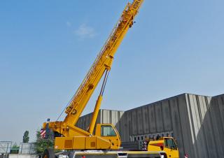 ऑल-टेरेन क्रेन Marchetti MG 70.4 S (8x6x8)