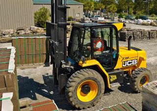 रफ टेरेन फोर्कलिफ्ट JCB 940