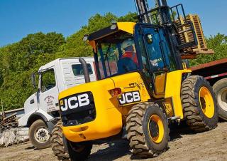 रफ टेरेन फोर्कलिफ्ट JCB 940
