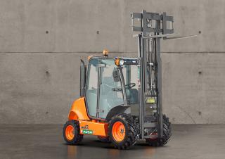 रफ टेरेन फोर्कलिफ्ट Ausa C 150 H