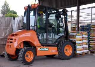 रफ टेरेन फोर्कलिफ्ट Ausa C 150 H x2