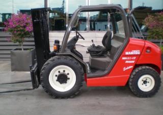 रफ टेरेन फोर्कलिफ्ट Manitou MH 20-4 T Buggie