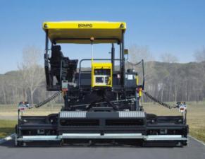ट्रैक्ड एस्फाल्ट पेवर Bomag BF 600 C-HSE