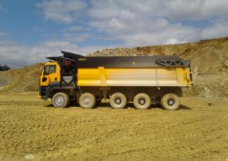 ट्रक रिजिड चेसिस Ginaf HD 4272 S