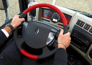 ट्रक रिजिड चेसिस Renault PREMIUM 320.44 4X2