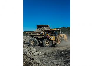 रिजिड डंप ट्रक Caterpillar 785G