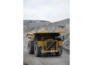 रिजिड डंप ट्रक Caterpillar 789D