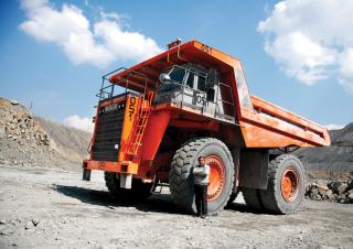 रिजिड डंप ट्रक Hitachi EH 1700