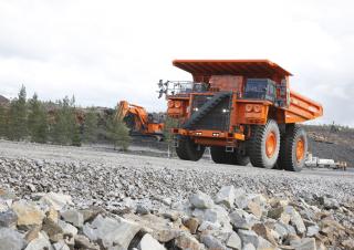 रिजिड डंप ट्रक Hitachi EH3500ACII