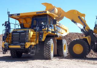 रिजिड डंप ट्रक Komatsu HD605-8E0