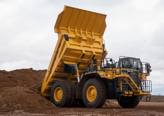 रिजिड डंप ट्रक Komatsu HD785-8E0