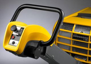 वाइब्रेटरी प्लेट कॉम्पेक्टर रिवर्सिबल वाइब्रेटरी प्लेट कॉम्पेक्टर Wacker Neuson DPU110 Lem 970