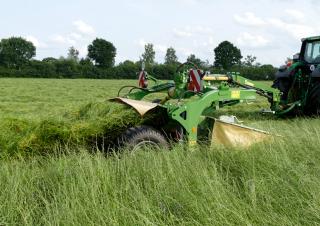 कंडीशनर के साथ ट्रेल्ड मोवर डिस्क Krone EasyCut TC 320 CV