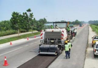 रोड रीसाइक्लिंग मशीन/-कोल्ड रीसाइकलर Wirtgen 2200 CR
