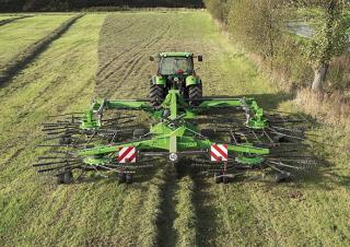 रोटरी रेक DEUTZ-FAHR SwM 8042