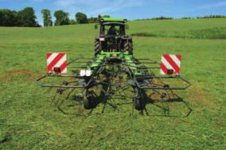 रोटरी टेडर DEUTZ-FAHR CoM 6821