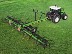 रोटरी टेडर DEUTZ-FAHR CoM 6821