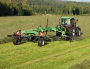 रोटरी टेडर DEUTZ-FAHR CoM 6821