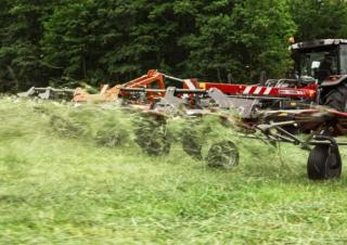 रोटरी टेडर Massey Ferguson TD776X DN