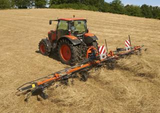 रोटरी टेडर Kubota TE10511