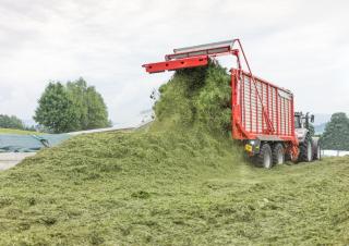 साइलेज ट्रेलर Pöttinger Jumbo 7220 D