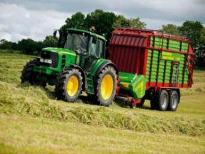 साइलेज ट्रेलर Strautmann Super Vitesse CFS 3101