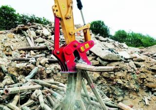 अटैचमेंट कंक्रीट पल्वराइज़र TREVI BENNE FM 35