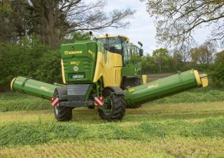 सेल्फ प्रोपेल्ड मोवर कंडीशनर Krone Big M 450 CV