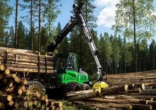 फॉरेस्ट मशीनरी फॉरवर्डर John Deere 1110 G