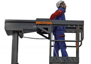 टेलीस्कोपिक बूम लिफ्ट सिंगल वर्टिकल मास्ट बूम लिफ्ट Faraone Elevah 6 ES Move 