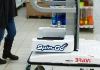 टेलीस्कोपिक बूम लिफ्ट सिंगल वर्टिकल मास्ट बूम लिफ्ट Bravi Spin-Go 