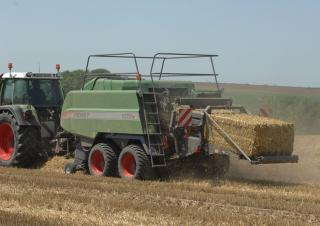 स्क्वायर बेलर Fendt 1270 NT