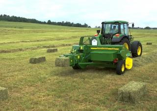स्क्वायर बेलर John Deere 459